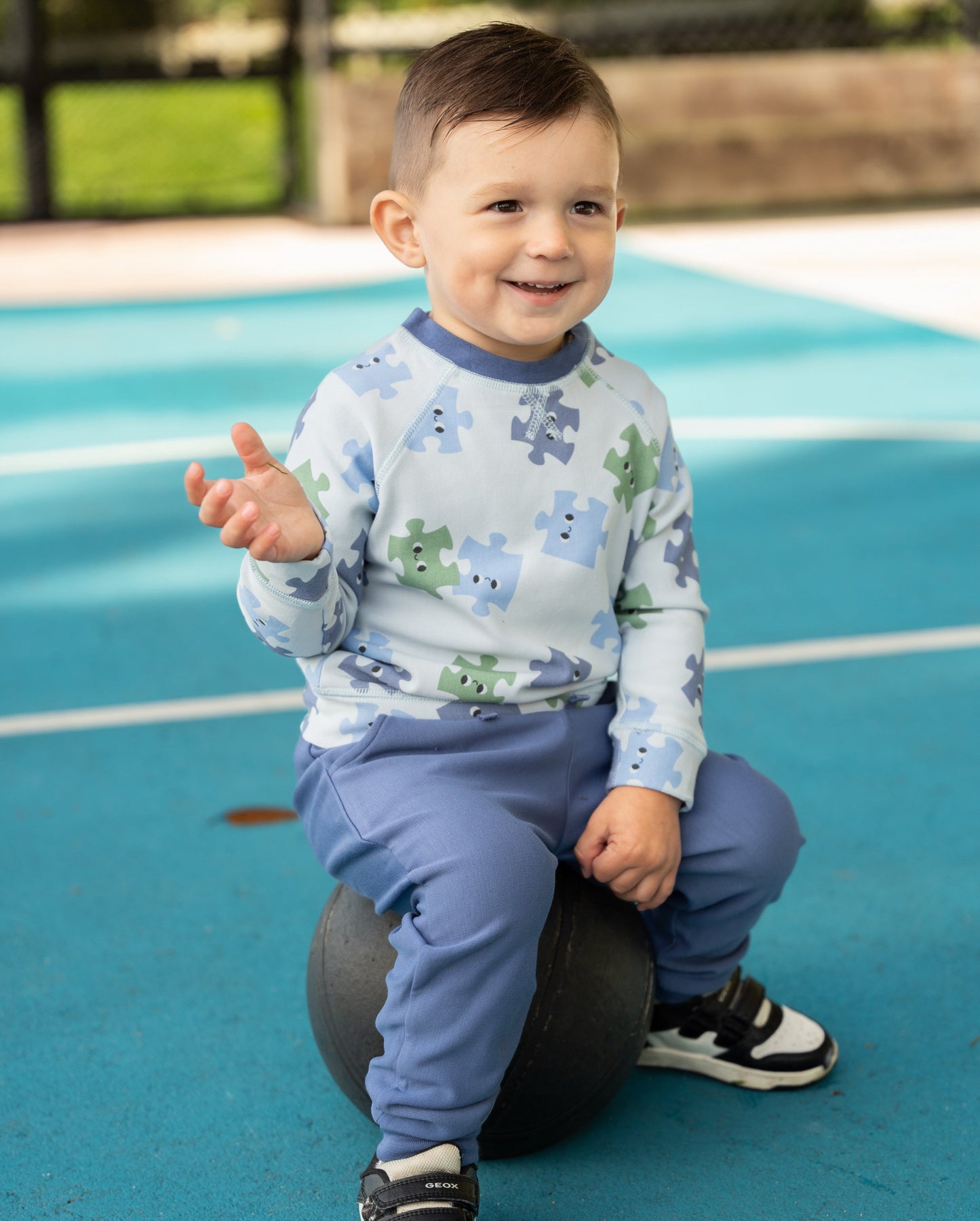 bamboo fleece sweatshirt puzzle pals print