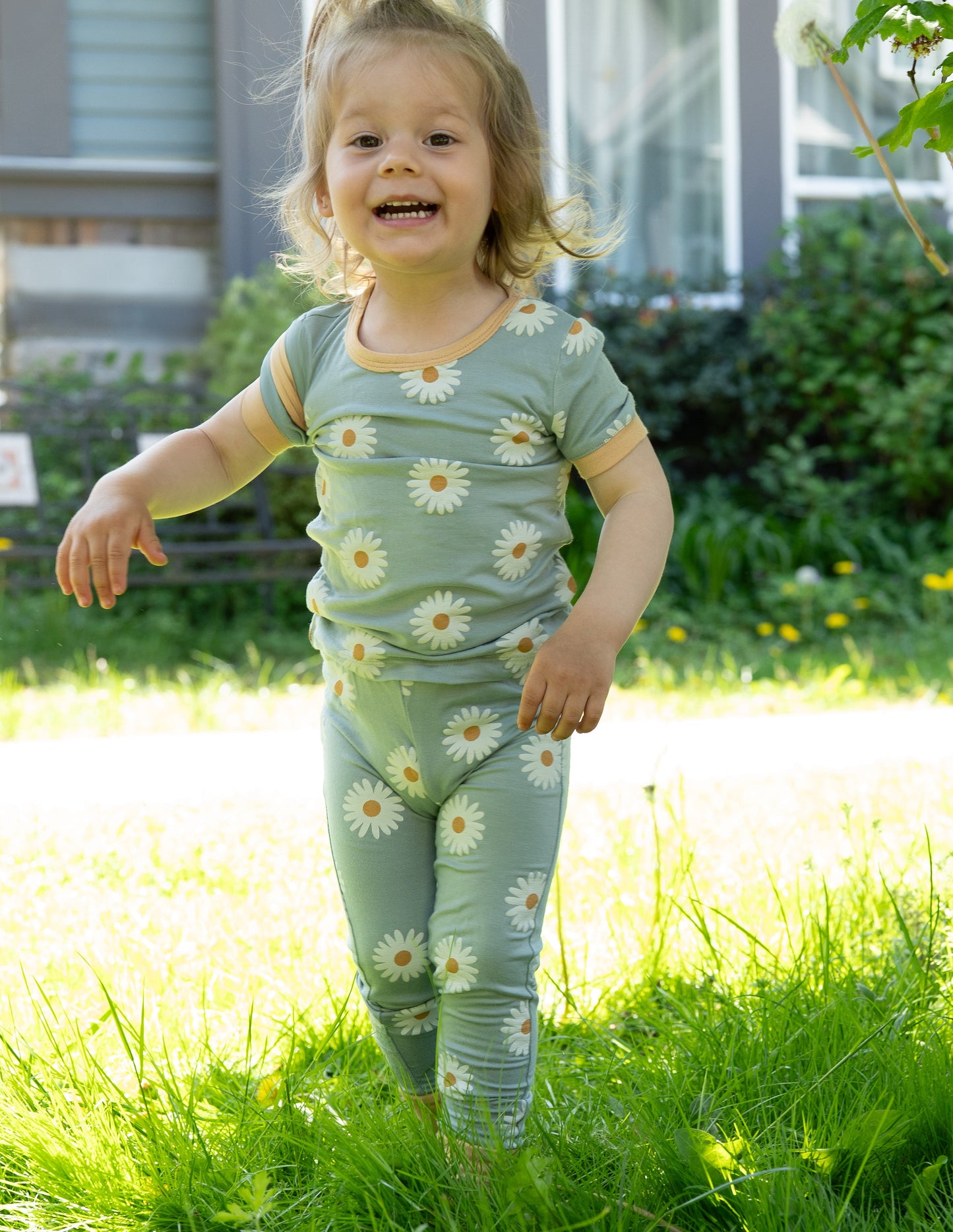 bamboo short sleeve pajama set daisy print