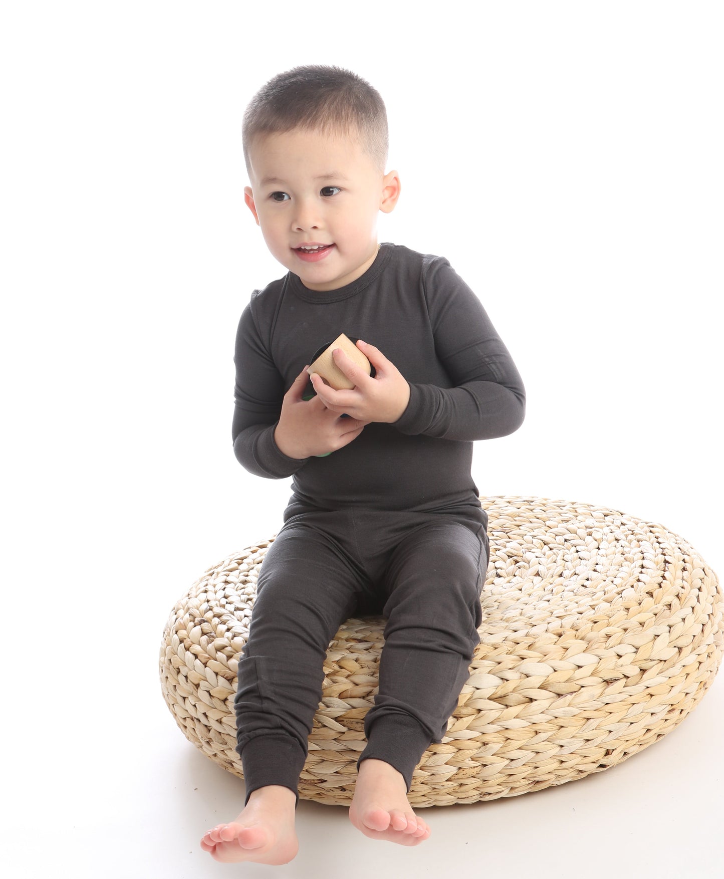bamboo long sleeve pajama set asphalt color lifestyle