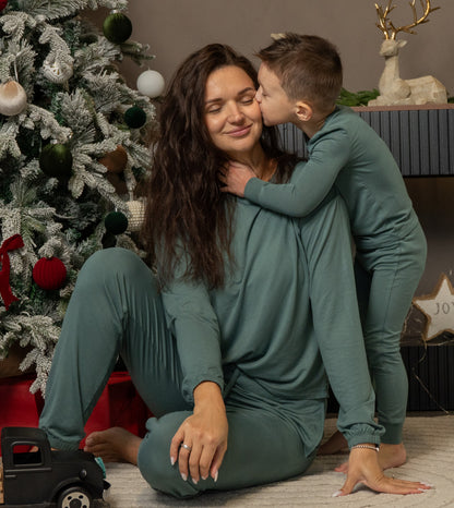 women's bamboo loungewear pine color