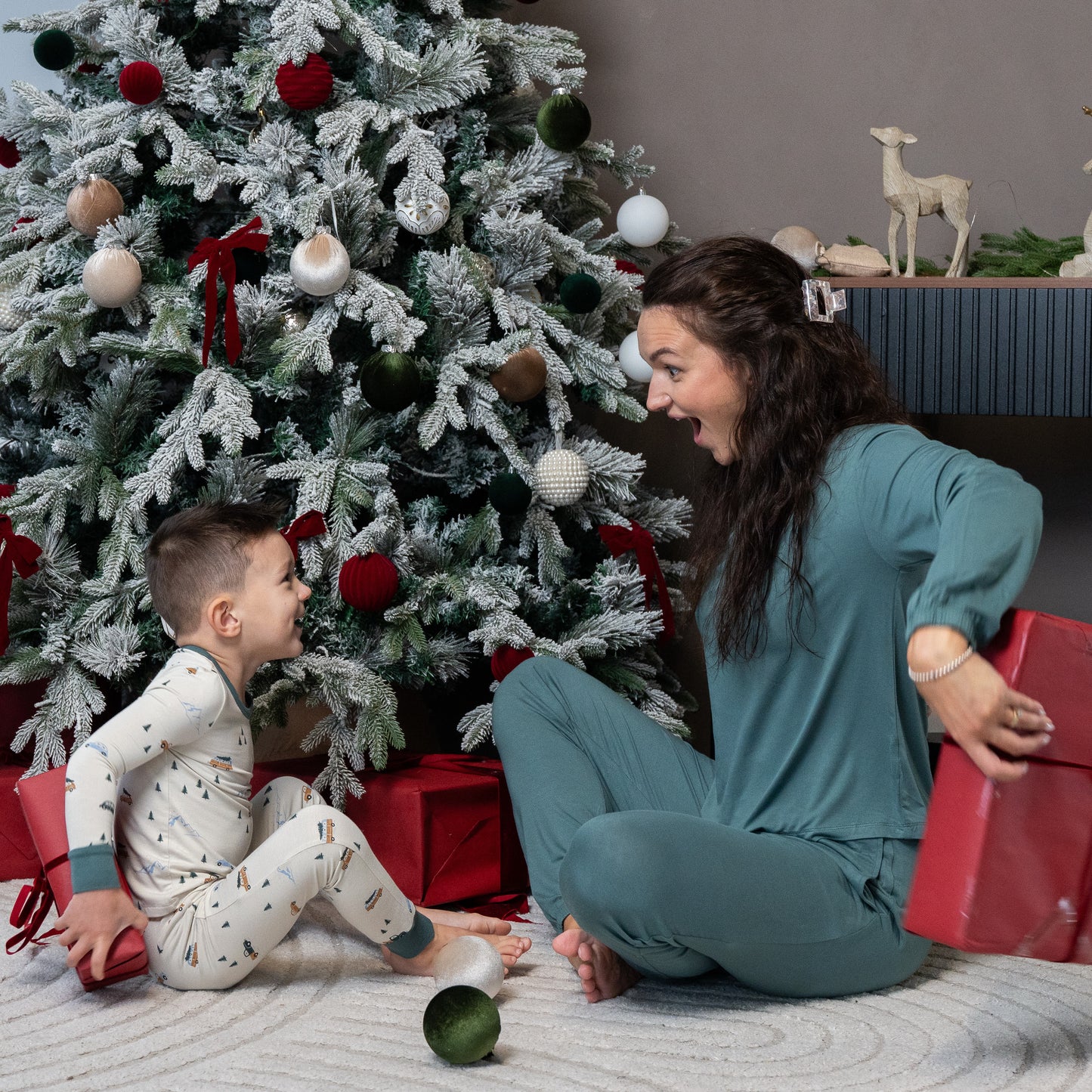 women's bamboo loungewear pine color