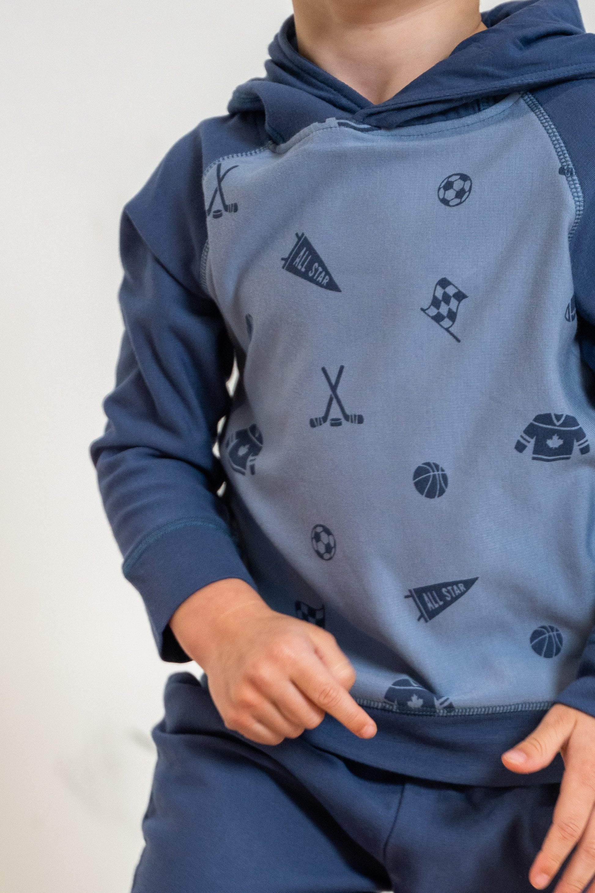fleece hooded jacket all star print