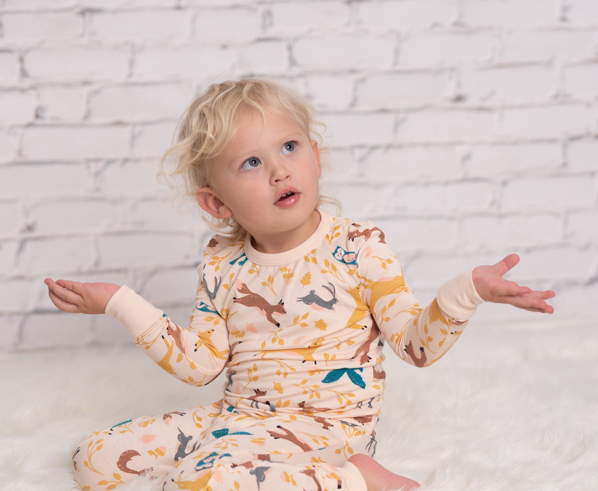 bamboo long sleeve pajama set woodland frolic print lifestyle