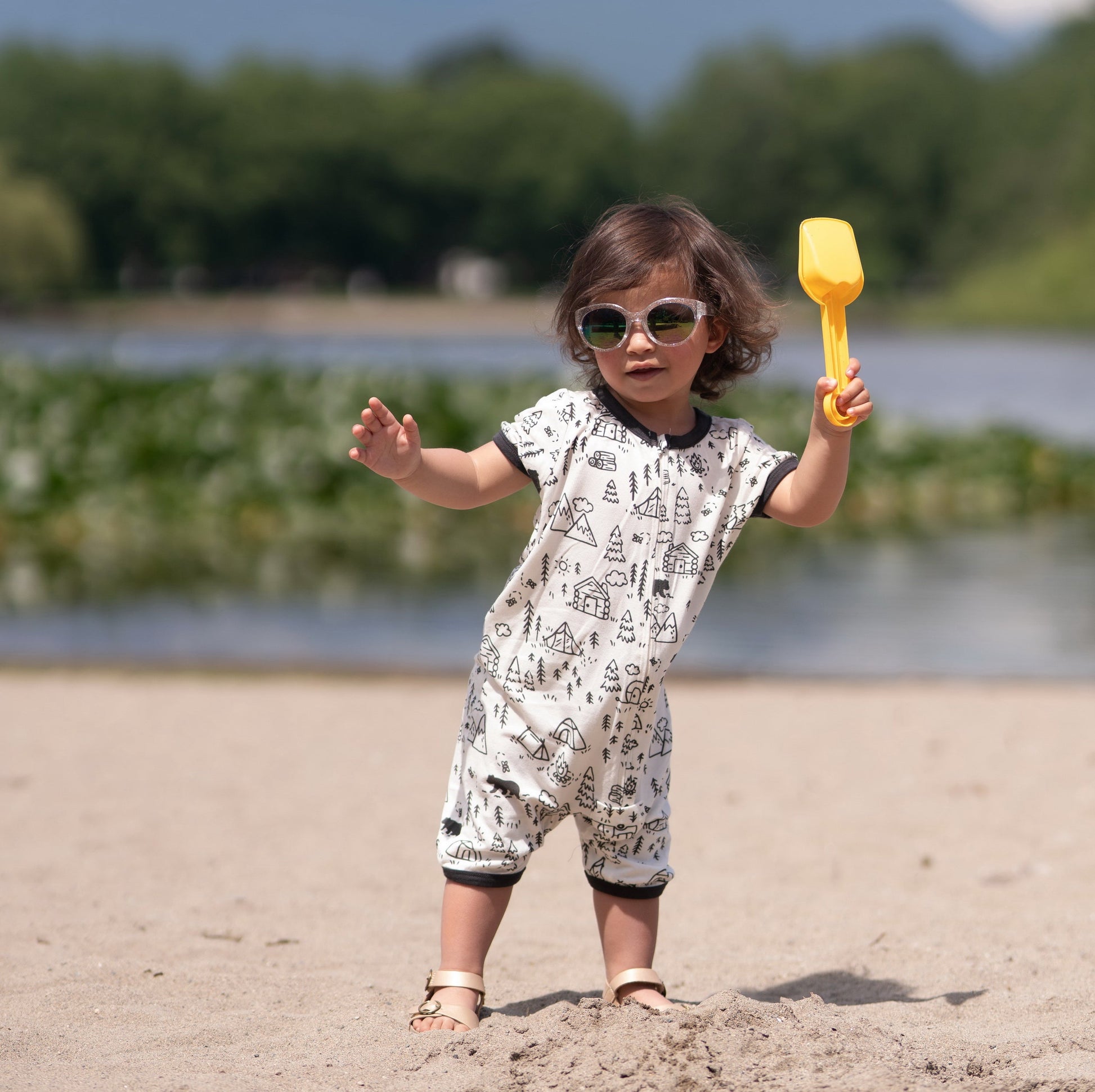 bamboo short sleeve zippy romper doodle camp print