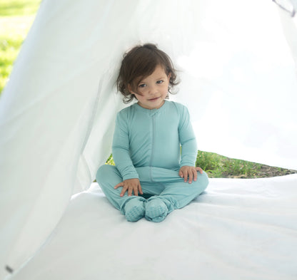 bamboo zip up footies lustre