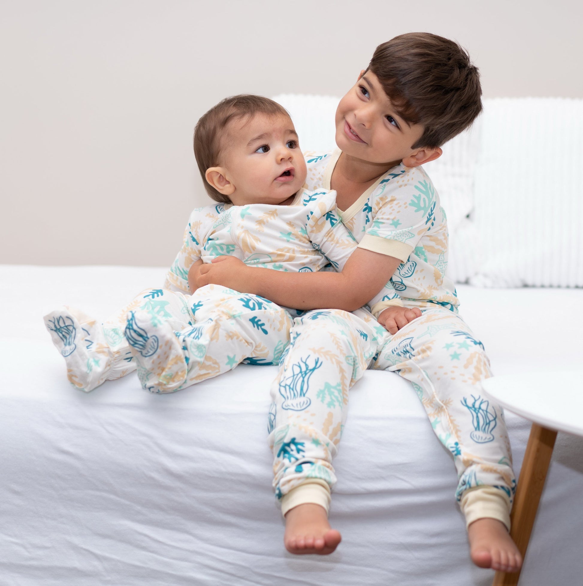 bamboo short sleeve pajama set reef print