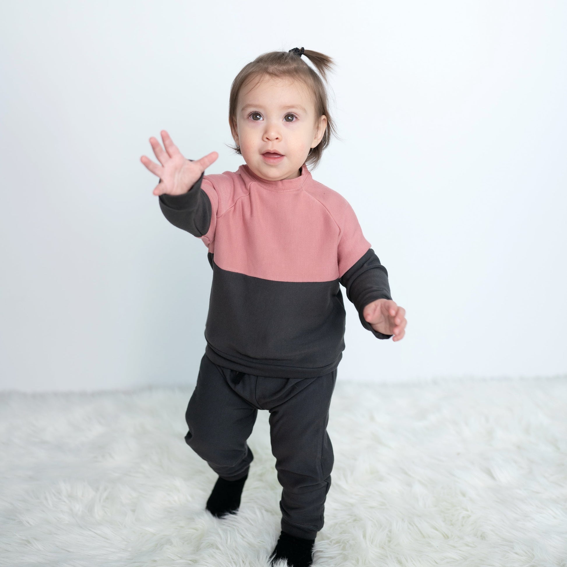 bamboo fleece colorblock sweatshirt